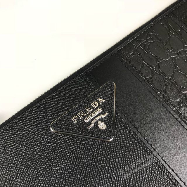 prada手包 普拉達新款皮革手拿包 2NH005 PRADA十字紋牛皮黑色手拿包  pyd2249